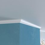 Плинтус потолочный из экополимера ударопрочный 20х20х2000 мм Cosca KX020