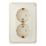 Розетка Systeme Electric Этюд накладная кремовая со шторками (PA16-108K)